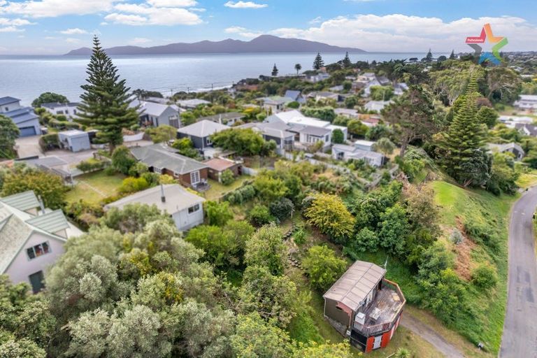 Photo of property in 18 Forest Road, Raumati South, Paraparaumu, 5032