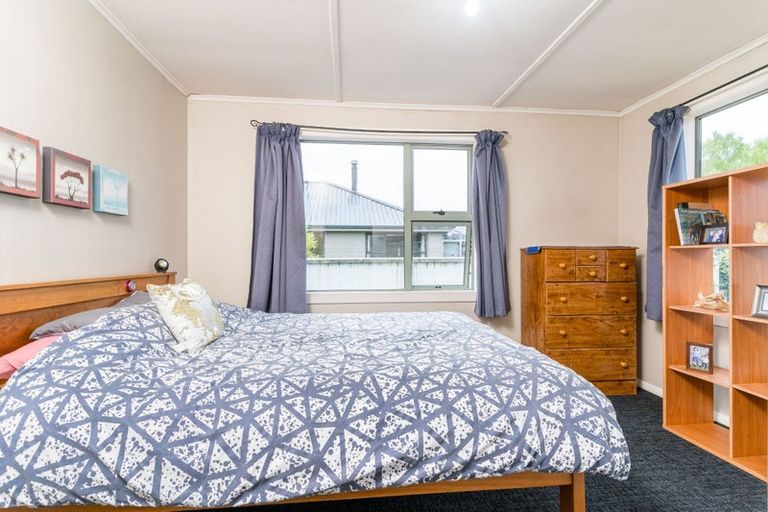 Photo of property in 20 Ajax Street, Milton, 9220