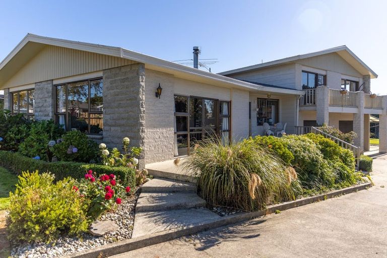 Photo of property in 57 Brydone Street, Edendale, 9825