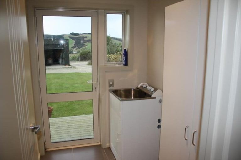 Photo of property in 343 Whitneys Road, Waimate, 7978