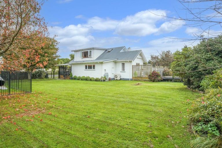 Photo of property in 64 Waller Street, Murchison, 7007