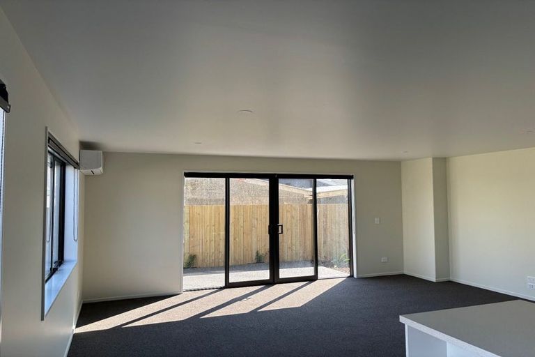 Photo of property in 74 Peverel Street, Riccarton, Christchurch, 8041