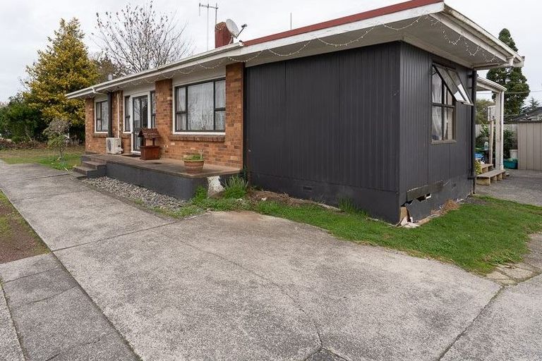 Photo of property in 269 Clarkin Road, Fairfield, Hamilton, 3214
