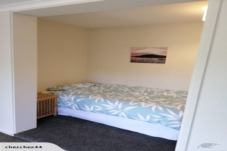 Photo of property in 110 Weatherly Road, Torbay, Auckland, 0630