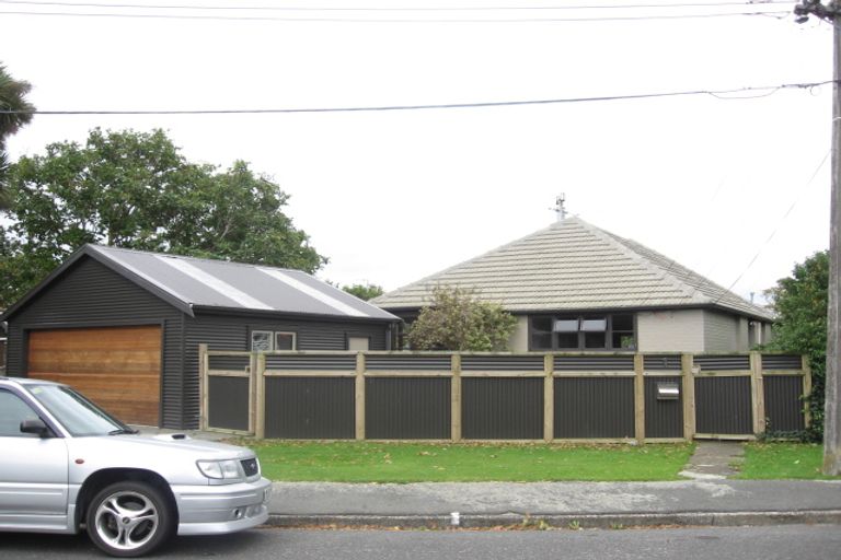 Photo of property in 1 Thornycroft Avenue, Epuni, Lower Hutt, 5011