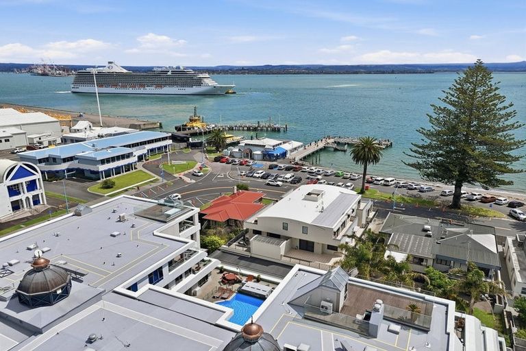 Photo of property in 36 Victoria Road, Mount Maunganui, 3116
