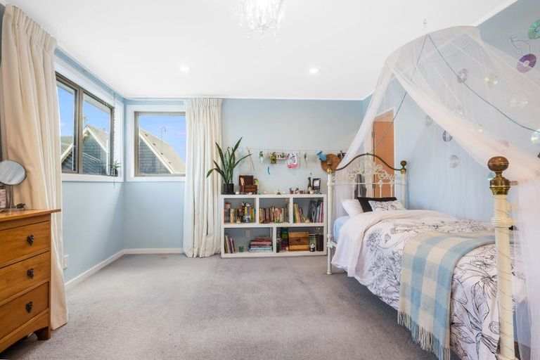 Photo of property in 383 Muritai Road, Eastbourne, Lower Hutt, 5013