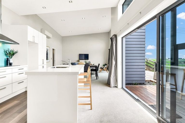 Photo of property in 18 Castleton Way, Flagstaff, Hamilton, 3210