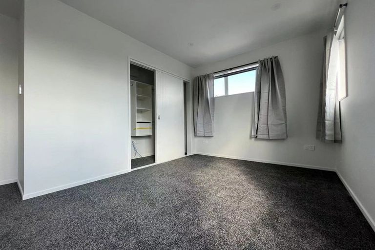 Photo of property in 4b Putiputi Way, Papakura, 2110