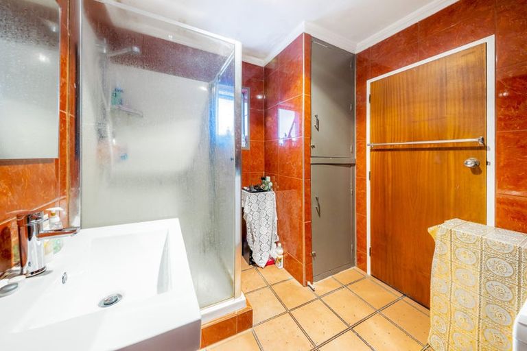 Photo of property in 2/87 Station Road, Papatoetoe, Auckland, 2025