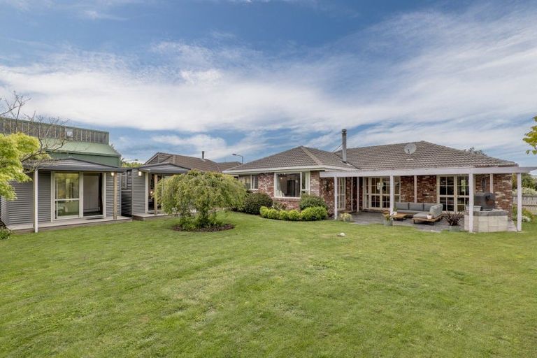 Photo of property in 13 Oldham Place, Darfield, 7510