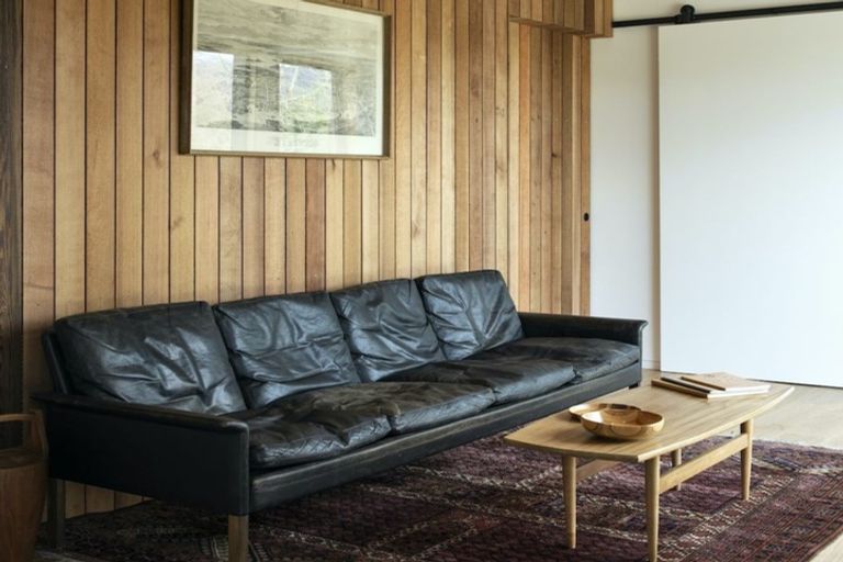 Photo of property in 63 Mcdonnell Road, Arrowtown, 9302