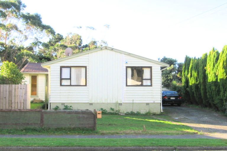 Photo of property in 5 Swansea Street, Cannons Creek, Porirua, 5024