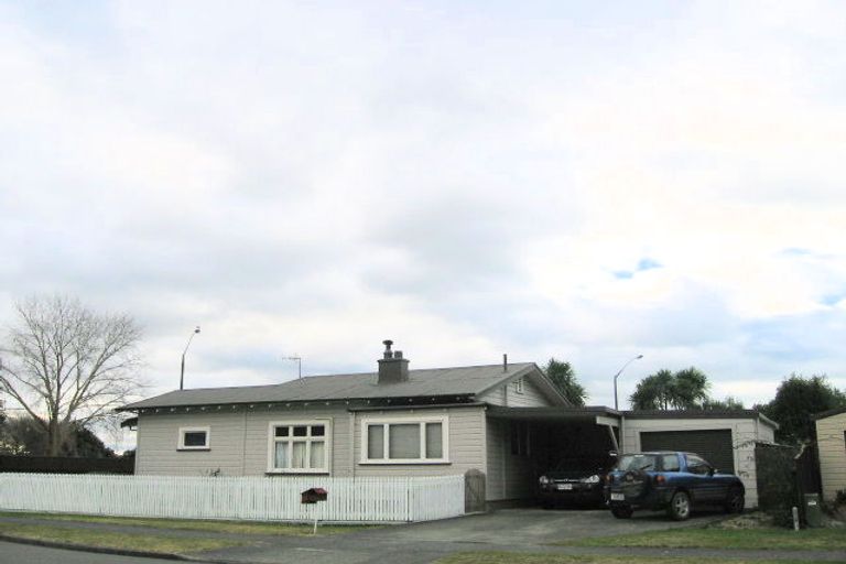 Photo of property in 20 Lannie Place, Greenmeadows, Napier, 4112