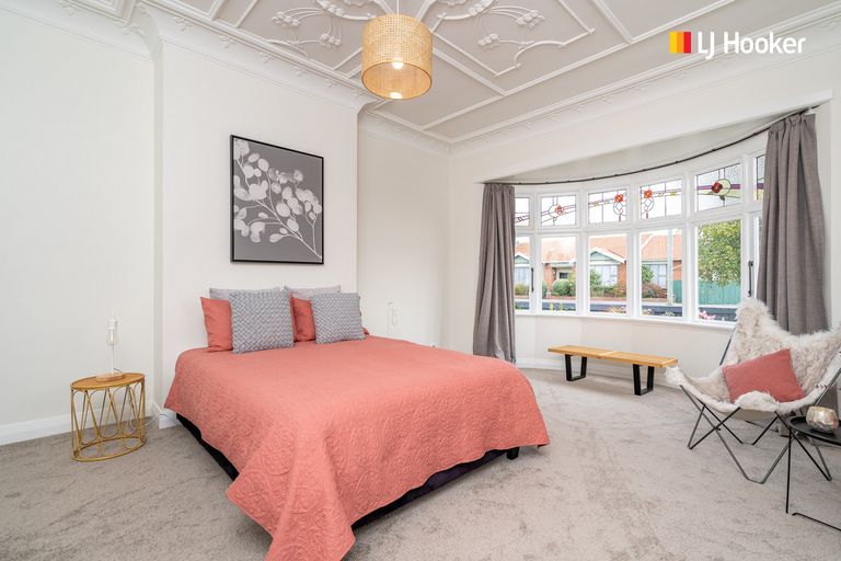 Photo of property in 65 Hargest Crescent, Saint Kilda, Dunedin, 9012