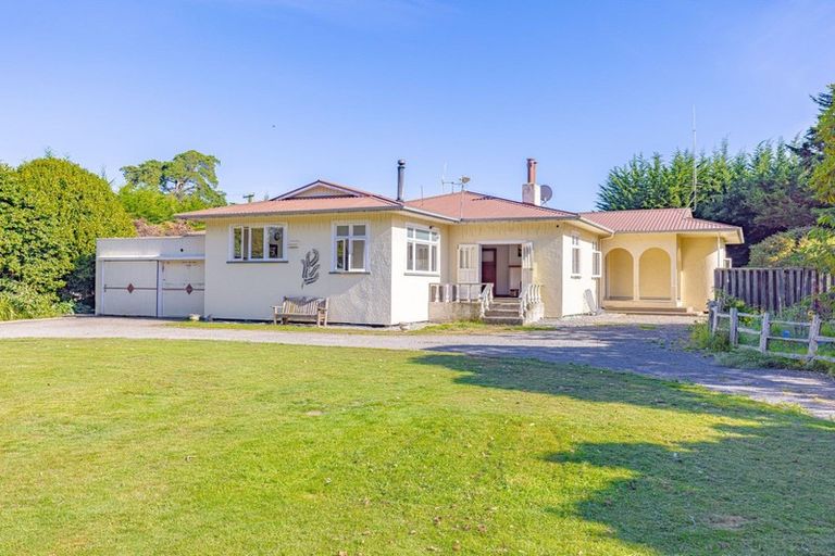 Photo of property in 179 Leedstown Road, Hunterville, Marton, 4787