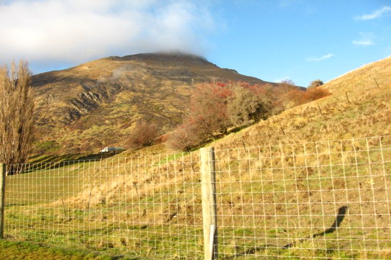 Photo of property in 34 Quill Street, Lake Hayes, Queenstown, 9304