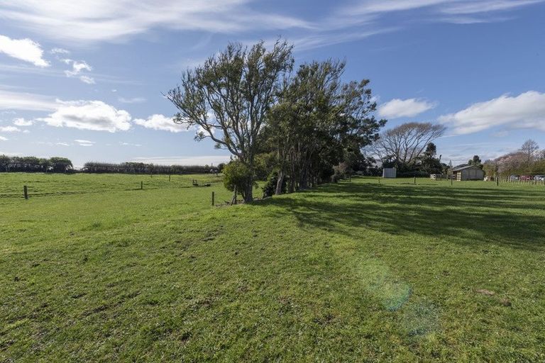 Photo of property in 11 Wills Road, Bell Block, New Plymouth, 4312