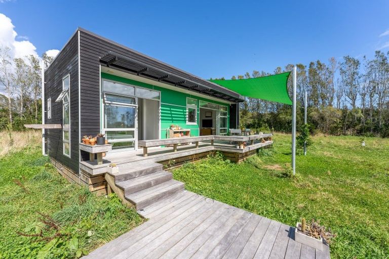 Photo of property in 21 Old Hautere Road, Hautere, Otaki, 5582