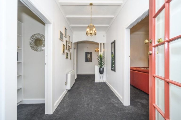 Photo of property in 302 Park Road, Hokowhitu, Palmerston North, 4410