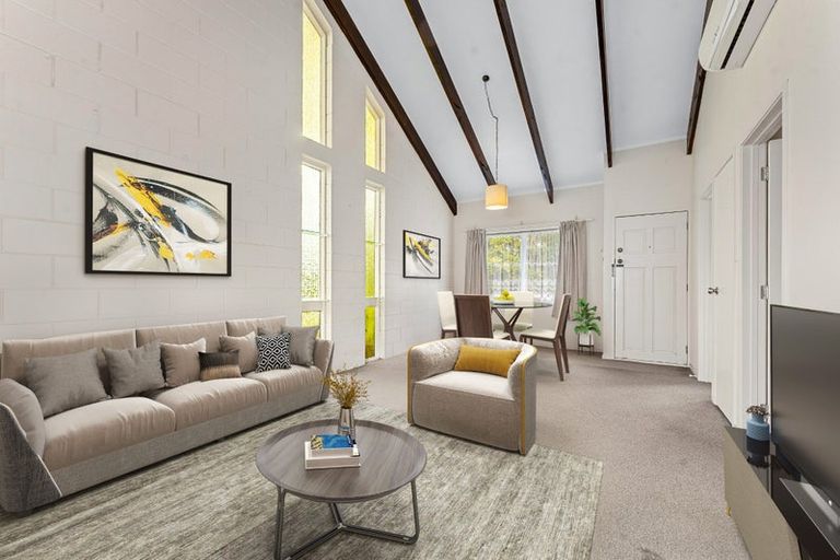 Photo of property in 1/1 Gatman Street, Birkdale, Auckland, 0626