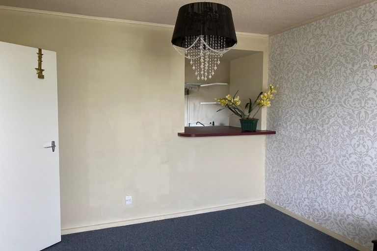 Photo of property in 8/41 Barber Grove, Moera, Lower Hutt, 5010