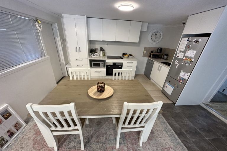 Photo of property in 158 Carlisle Road, Northcross, Auckland, 0632