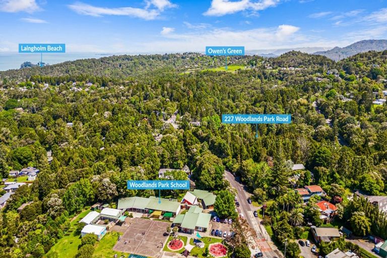 Photo of property in 227 Woodlands Park Road, Titirangi, Auckland, 0604