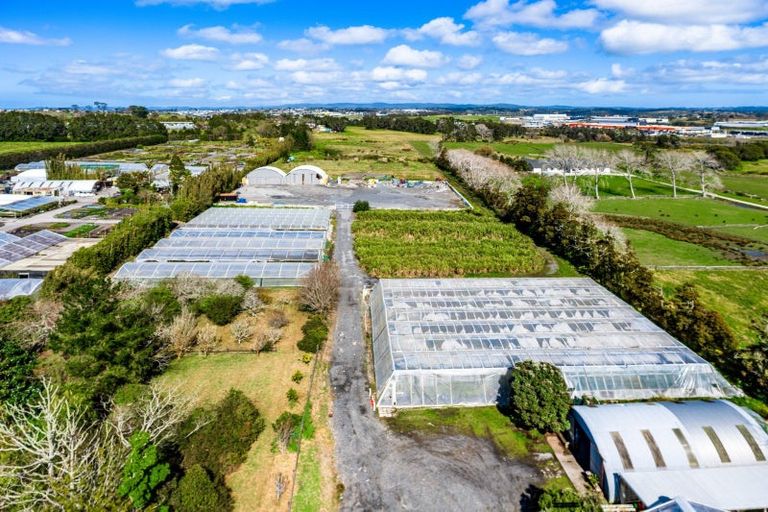 Photo of property in 5 Spedding Road, Whenuapai, Auckland, 0618