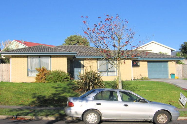 Photo of property in 65 De Havilland Drive, Goodwood Heights, Auckland, 2105