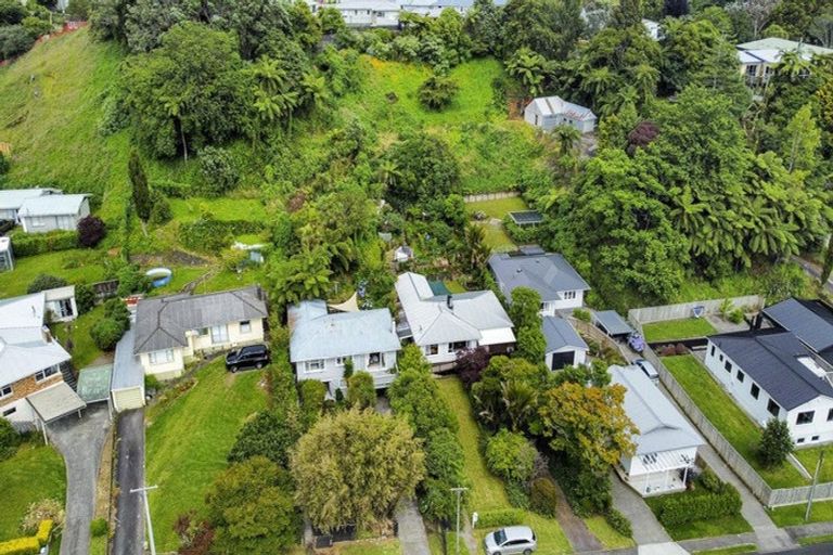 Photo of property in 126 Huatoki Street, Frankleigh Park, New Plymouth, 4310
