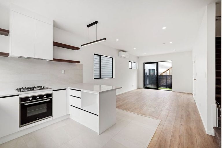 Photo of property in 65 Survila Street, Papakura, 2110