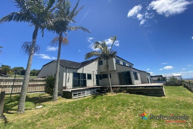 Photo of property in 18 Murphys Road, Flat Bush, Auckland, 2019