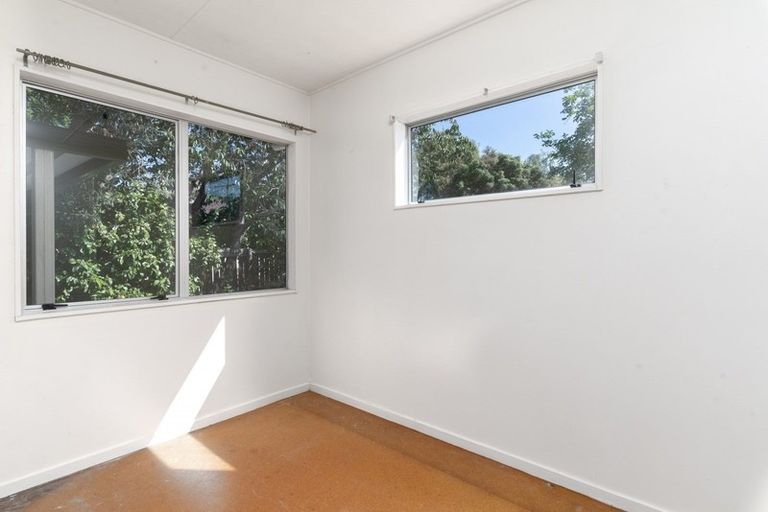 Photo of property in 2 Hilton Road, Carterton, 5713