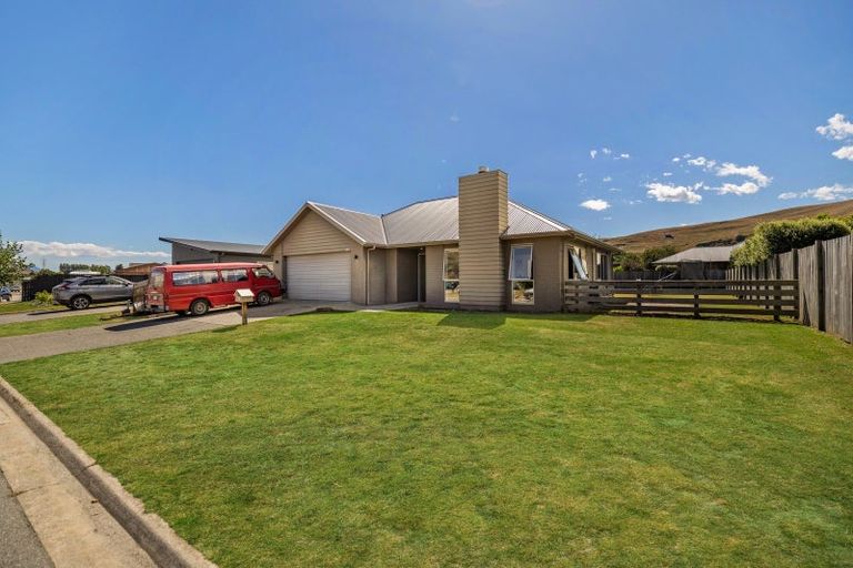 Photo of property in 29 Lochnagar Drive, Lake Hayes, Queenstown, 9304