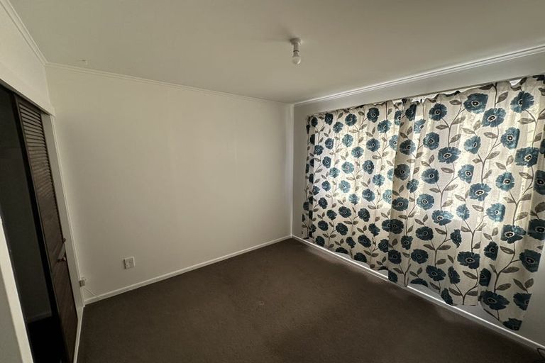 Photo of property in 26 Awatere Street, Clover Park, Auckland, 2023