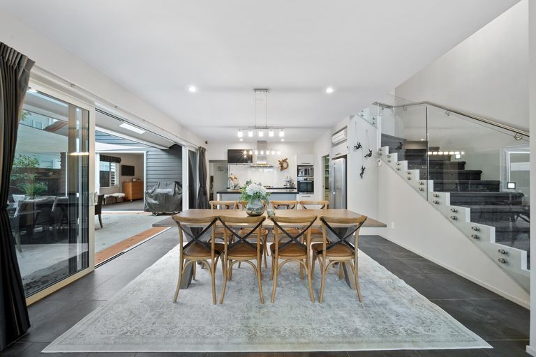 Photo of property in 10 Lake Drive, Karaka, Papakura, 2113