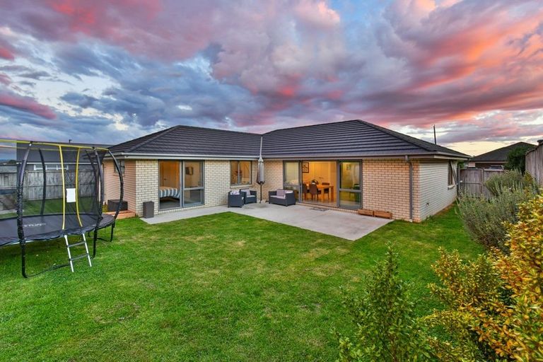 Photo of property in 57 Westmuir Crescent, Pokeno, 2402