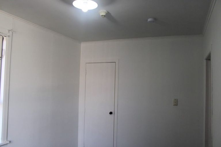 Photo of property in 1 Daniel Avenue, Mangere East, Auckland, 2024