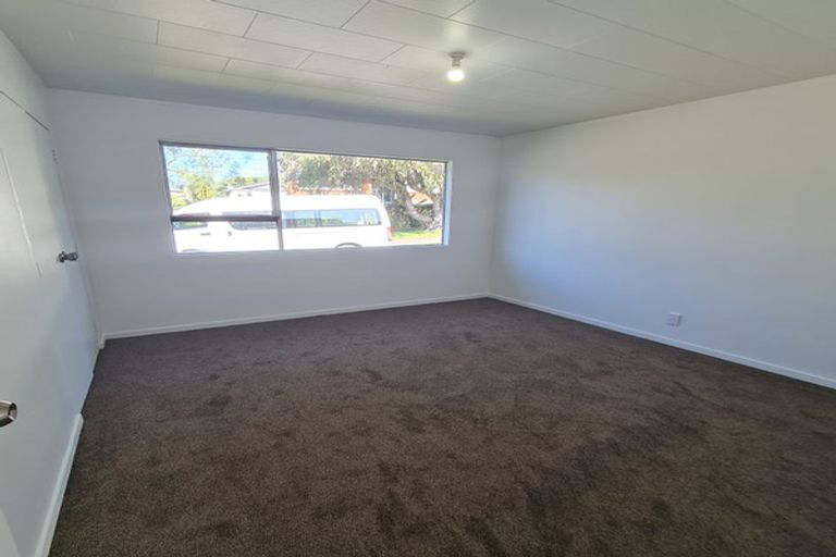 Photo of property in 2/54 Ambler Avenue, Glen Eden, Auckland, 0602