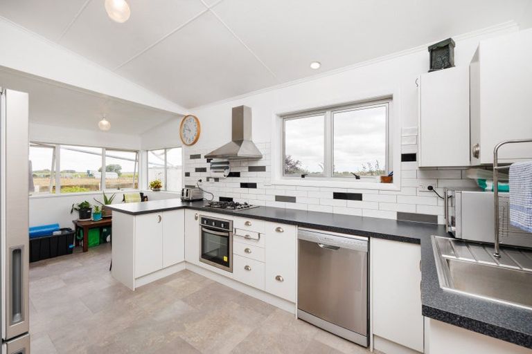 Photo of property in 461 Green Road, Rongotea, Palmerston North, 4476