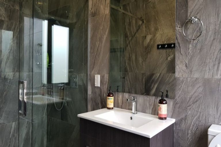 Photo of property in 71 Hokonui Drive, Gore, 9710