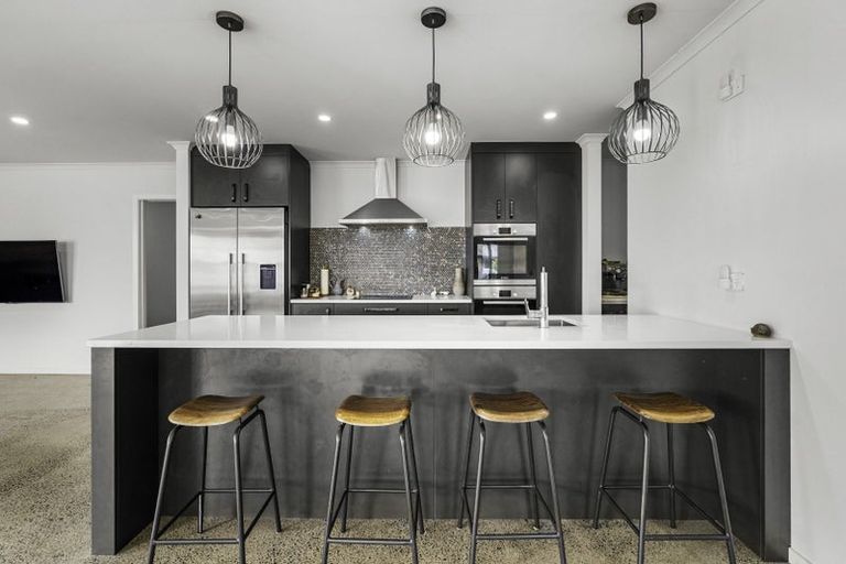 Photo of property in 6 Moemoea Place, Cambridge, 3434