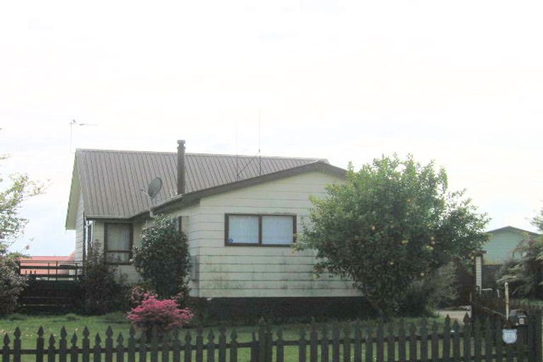 Photo of property in 8 Cedar Place, Owhata, Rotorua, 3010