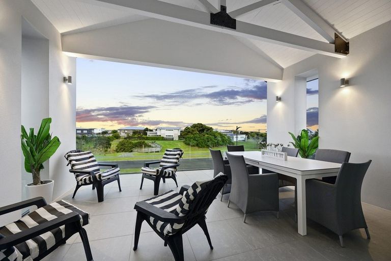 Photo of property in 32 Mangatawhiri Road, Omaha, Warkworth, 0986