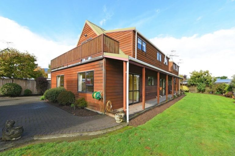 Photo of property in 19 Baltimore Crescent, Totara Park, Upper Hutt, 5018