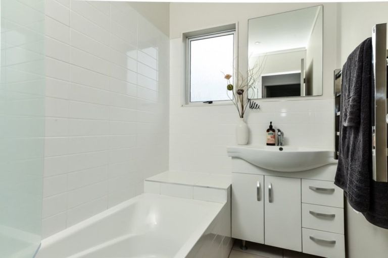 Photo of property in 66 Shelley Street, Leamington, Cambridge, 3432