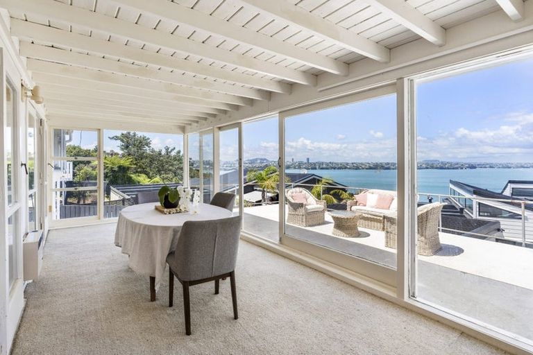 Photo of property in 1/26 Tizard Road, Birkenhead, Auckland, 0626