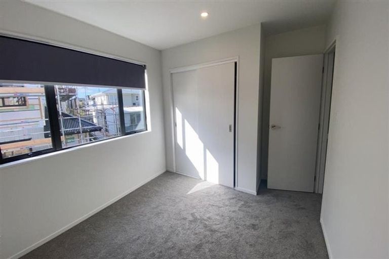 Photo of property in 6/39 Renata Crescent, Te Atatu Peninsula, Auckland, 0610