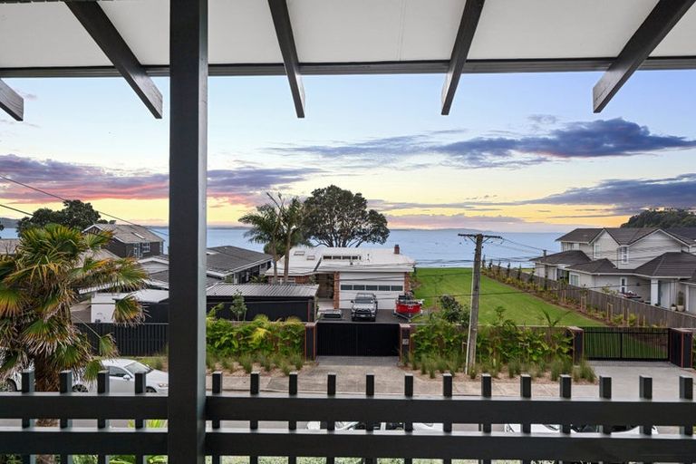 Photo of property in 4 Claude Road, Stanmore Bay, Whangaparaoa, 0932